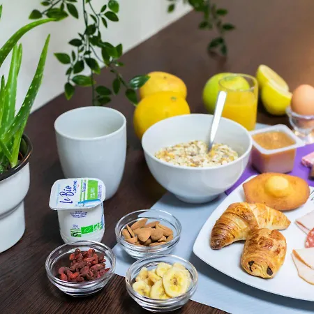 The Originals Kosy - Les Cedres Apartmanhotel Grenoble