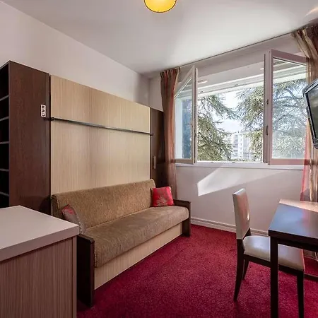 Kosy - Les Cedres Apartmanhotel 3*