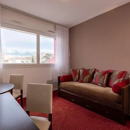 Kosy - Les Cedres Apartmanhotel Grenoble