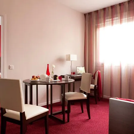 Lejlighedshotel Kosy - Les Cedres Grenoble