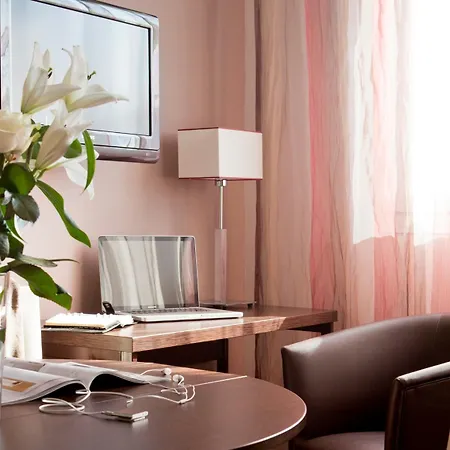 Hotel apartamentowy Kosy - Les Cedres Grenoble