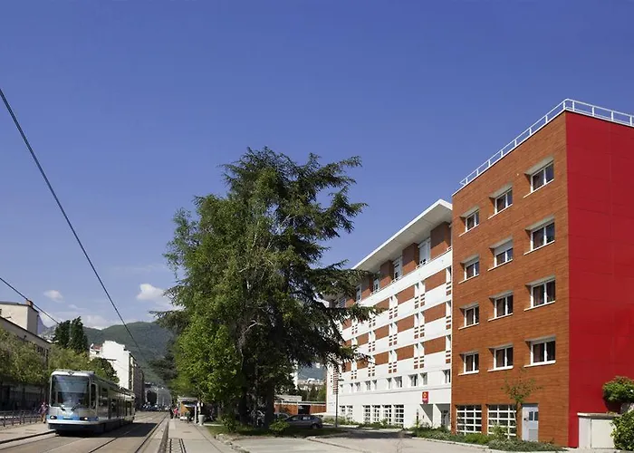 Kosy - Les Cedres Lejlighedshotel 3*