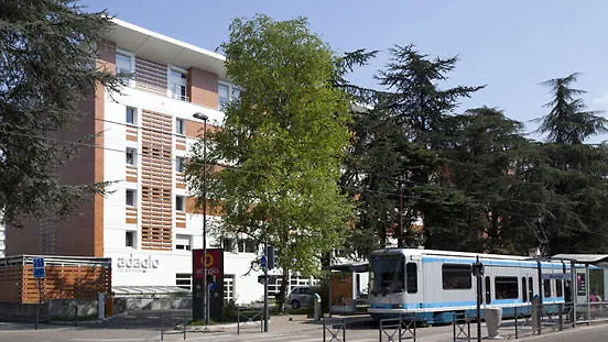 Lejlighedshotel Kosy - Les Cedres Grenoble